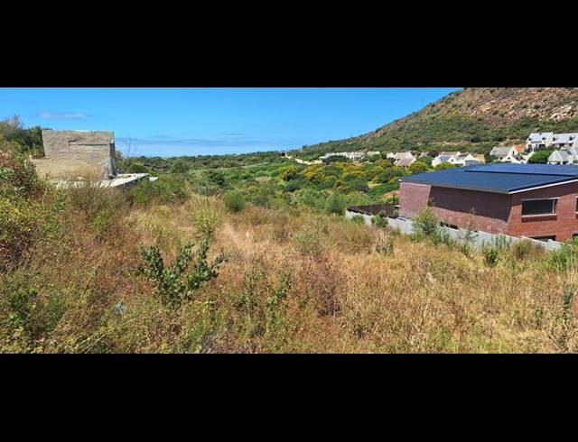 LAND FOR SALE IN ISLAND VIEW